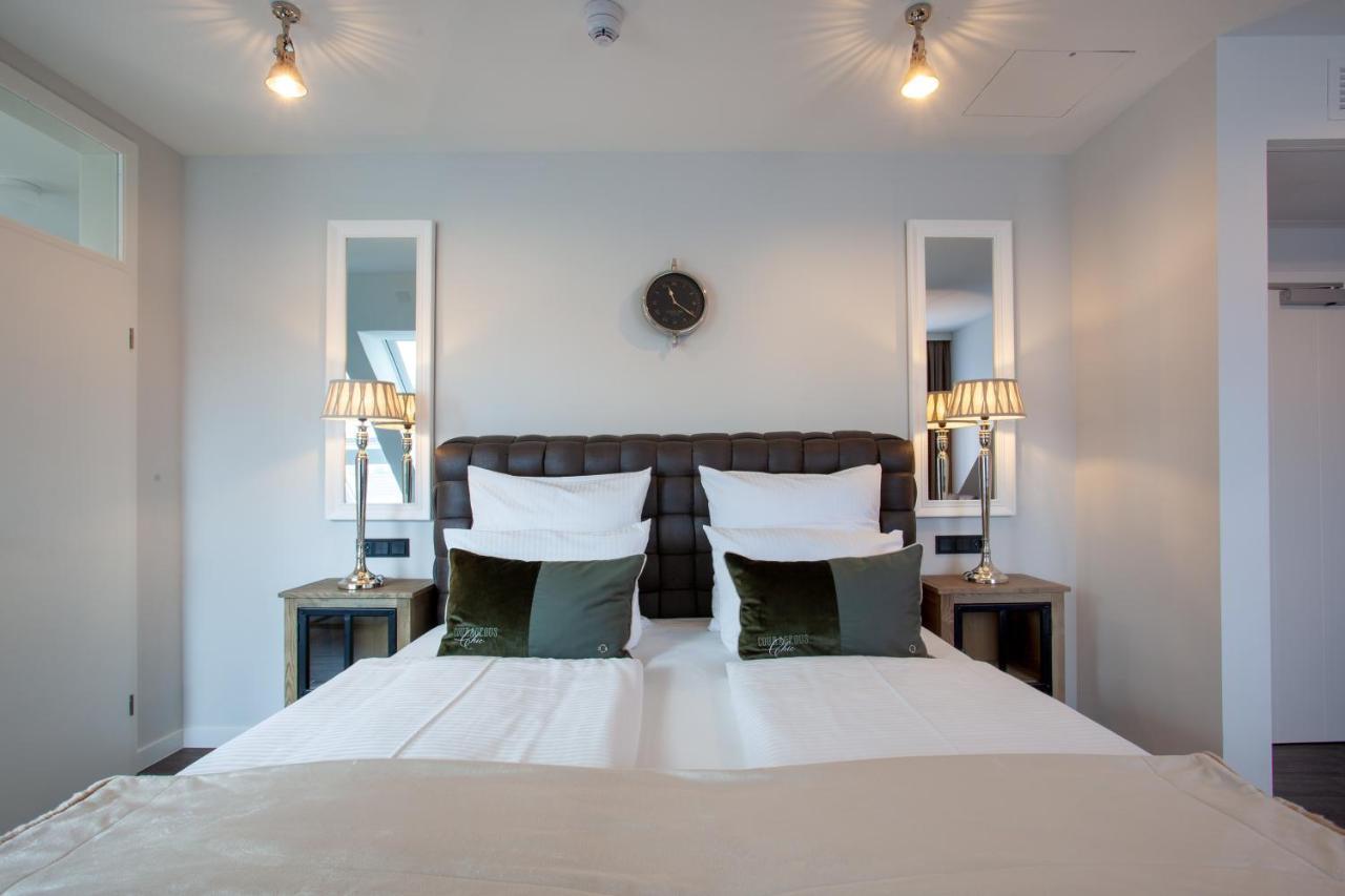 Hotel Achterum Greetsiel Extérieur photo