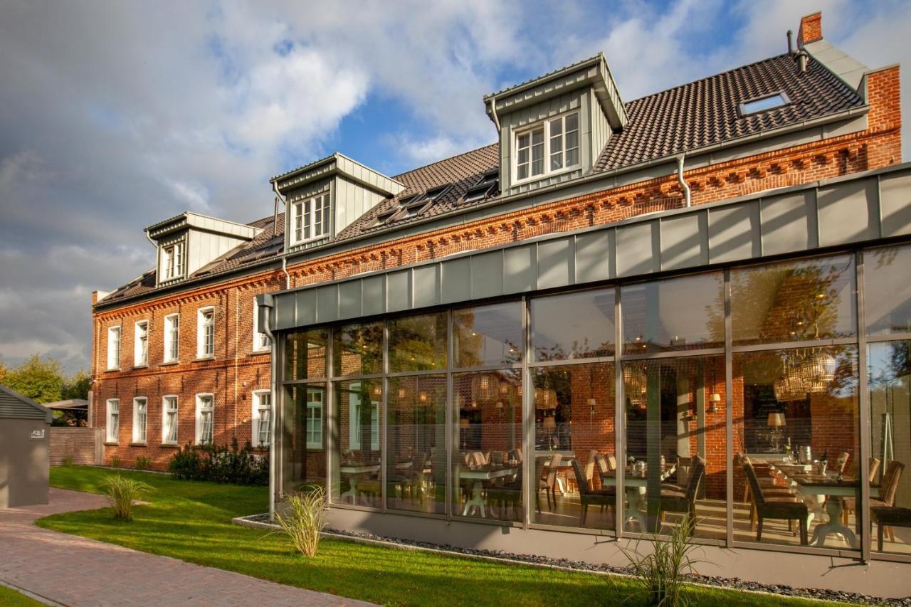 Hotel Achterum Greetsiel Extérieur photo